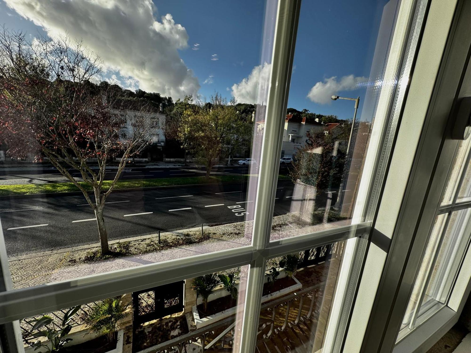 Relax And Explore Lisbon Suites And Rooms Lisboa Exterior foto